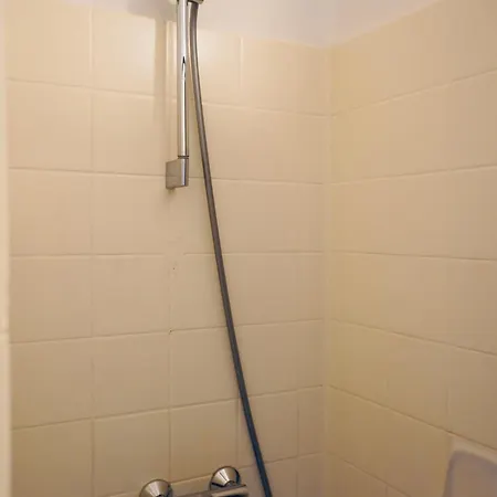 In Ruhiger Lage-waschmaschine-balkon Apartamento Wolfsburg